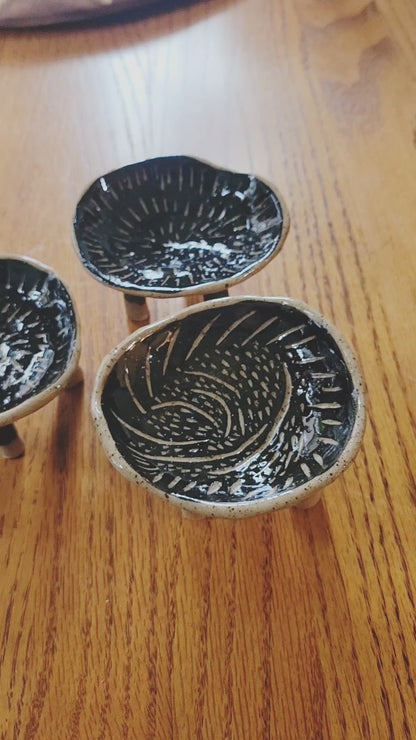 TRINKET DISH TRIO